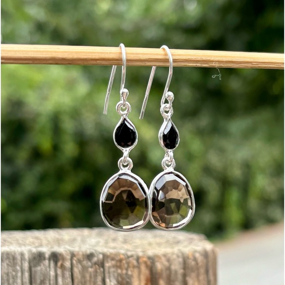 Smoky Quartz & Onyx Earrings - Picture 1 of 14